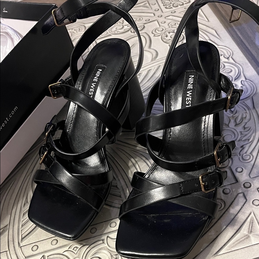 Nine West Black Multi-Strap Sandals brand new
